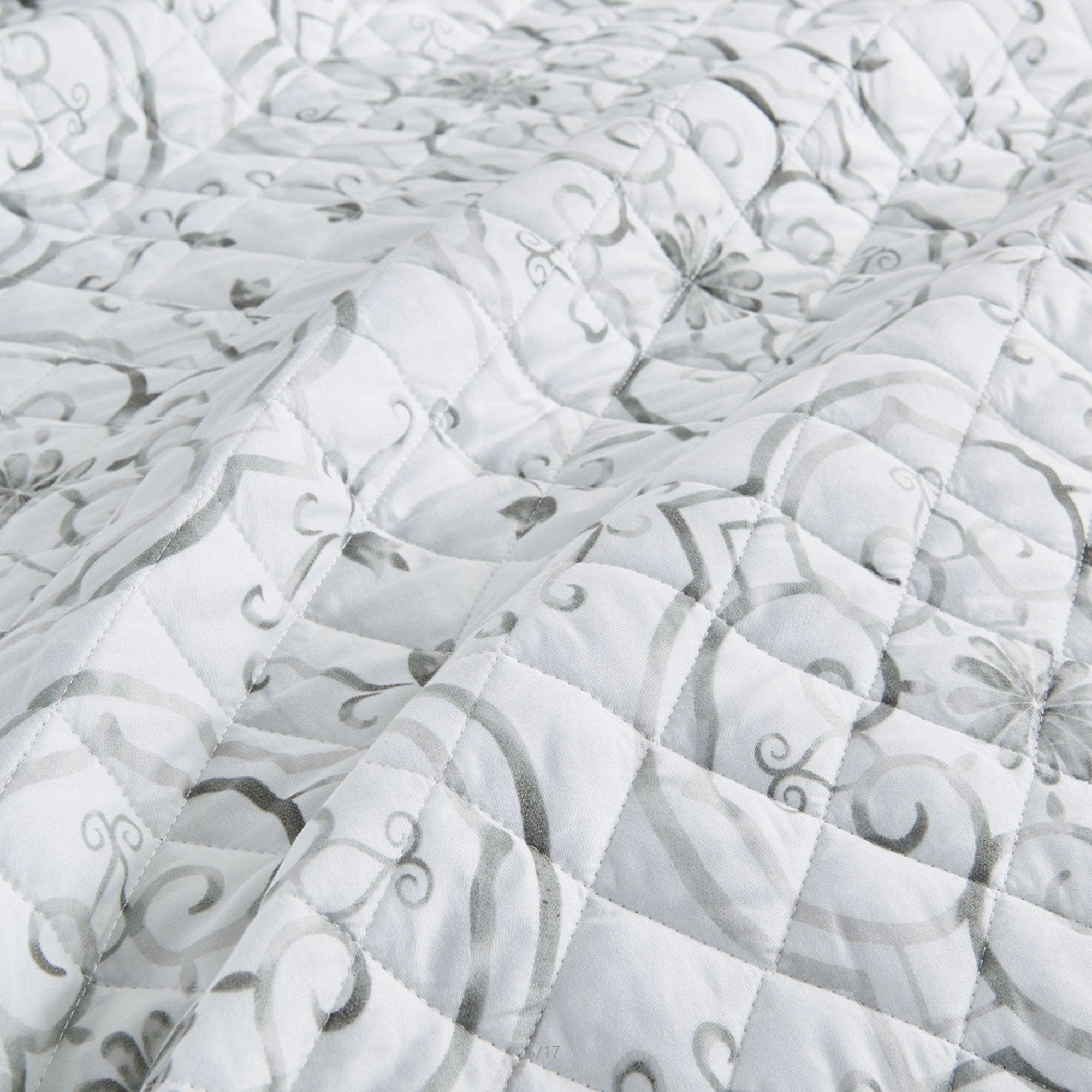 Watercolor Floral Printed Microfiber Quilt Set - Florence Collection