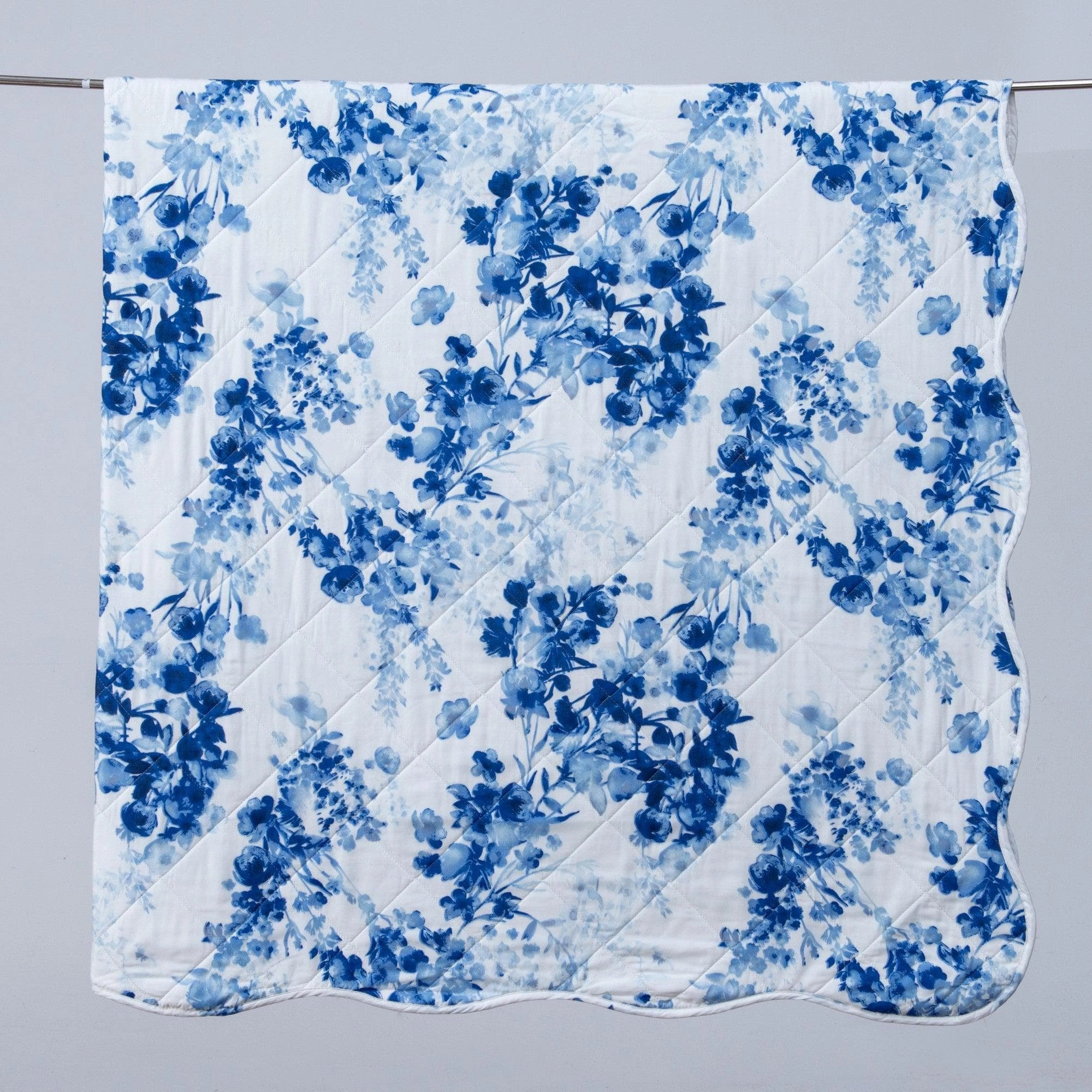 Watercolor Leaves 3 Piece Quilt Set - Jacqueline Collection