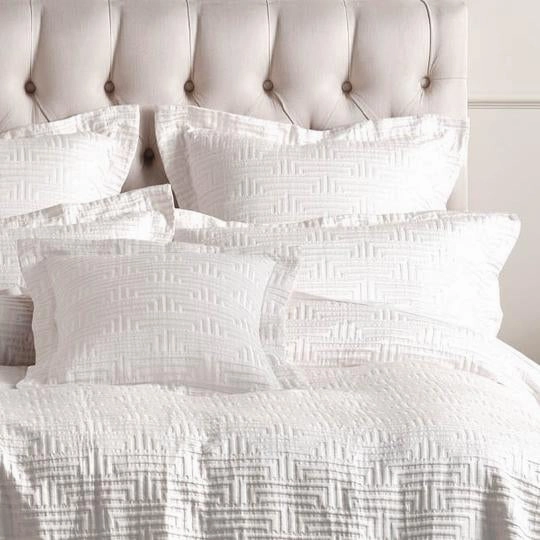 Winston White Quilt Cover Set by Linen House